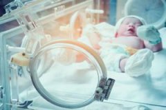 产后抑郁是怎么形成的（产后抑郁症是怎么引起的）