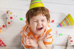 父母吵架对孩子有什么影响（父母吵架对孩子的影响处理）