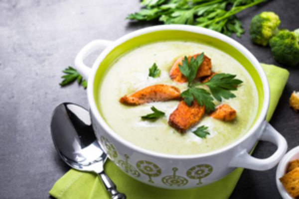 宝宝多大可以擦婴儿霜