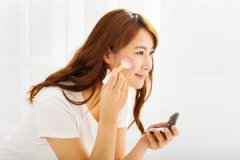 polo衫配什么裤子合适（polo衫搭配什么鞋子）