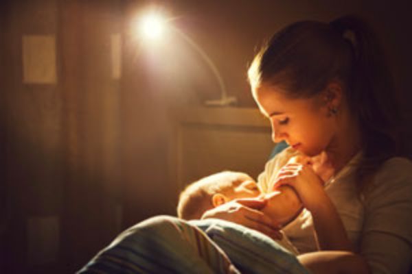 床铃适合多大的宝宝