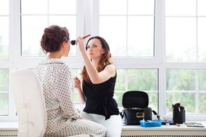 唇膏需要卸妆吗