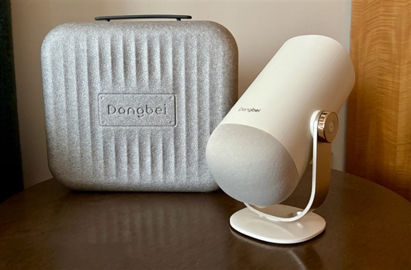 2025年租房投影仪怎么选?预算千元左右,首推当贝Smart1